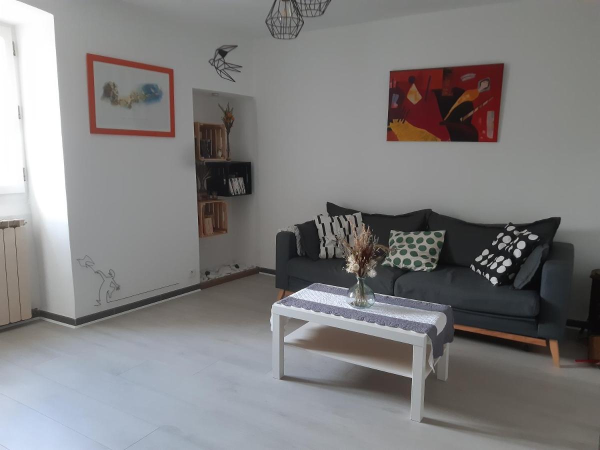 Nos Jours Heureux Lägenhet Barjac  Exteriör bild